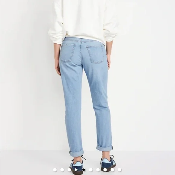 Old Navy Women's WOW Boyfriend Light Blue Straight Leg Jeans - Picture 2 of 5